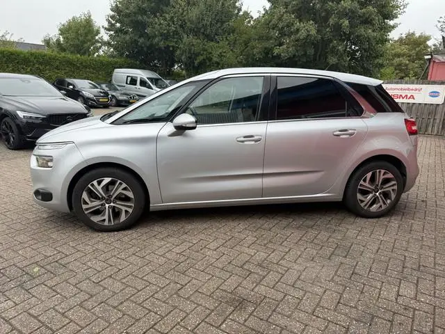 Citroën C4 Picasso 1.2 PureTech 131 PK | Selection | Zeer luxe | Elektisch verstelbare voorstoelen |...