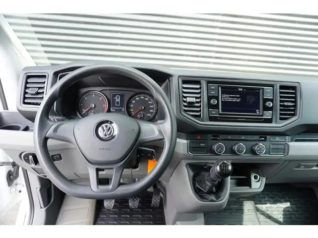 Volkswagen Crafter 140pk Open laadbak Dubbele cabine Trekhaak Airco Cruise control Pick-Up