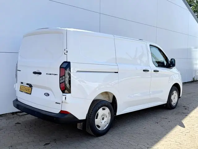 Ford Transit Custom 2.0 TDCI 140PK AWD Automaat L1H1 4x4 LED Adaptieve Cruise Carplay Camera Navigat...