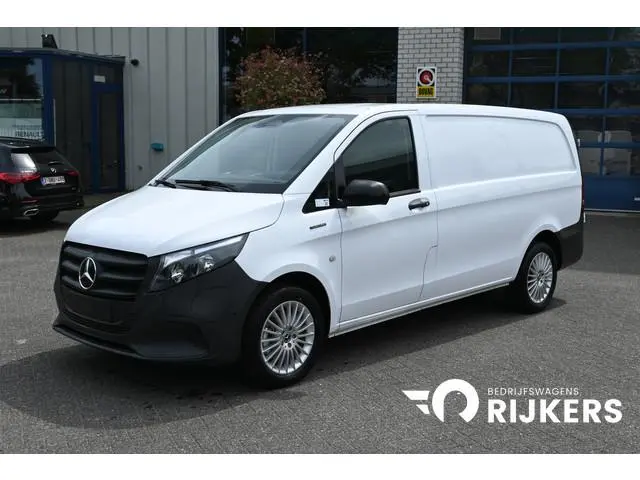 Mercedes-Benz eVito eVito 112 L2 60 kWh Trekhaak 2500 kg, Snellader, Smartphone integratiepakket