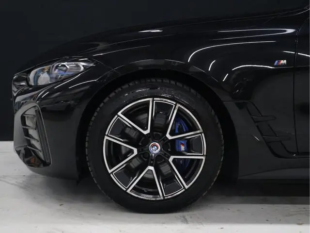 BMW i4 M50 High Executive 84 kWh [SCHUIFKANTELDAK, HARMAN/KARDON, APPLE CARPLAY, ANDROID, CRUISE CON...