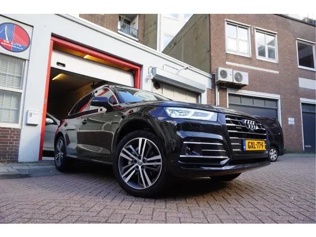 Audi Q5 55 TFSI e quattro Competition Aut7 | Trekhaak | B&O | S-line | Virtual Cockpit | Adaptive cr...