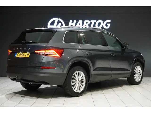 Skoda Kodiaq 1.5 TSI Business Edition + SPORTSTOELEN / CAMERA / TREKHAAK ELEKTRISCH