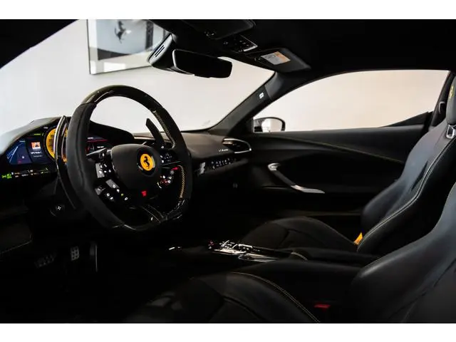 Ferrari 296