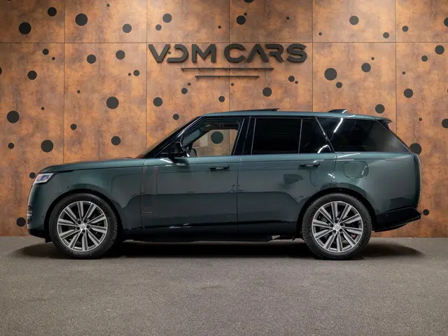 Land Rover Range Rover 3.0 P550e Autobiography PHEV | Koelbox | Massage | Trekhaak | HUD | Meridian...