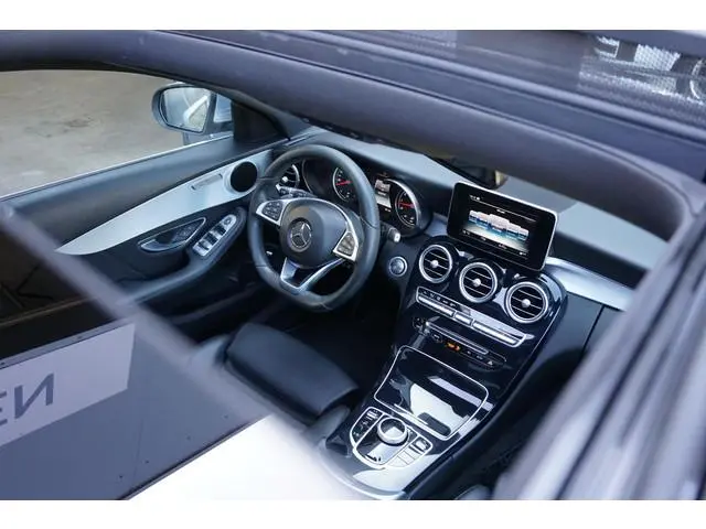 Mercedes-Benz C-klasse Estate 180 Business Solution AMG + CAMERA / PANO / DODEHOEK / NAVI / LEDER