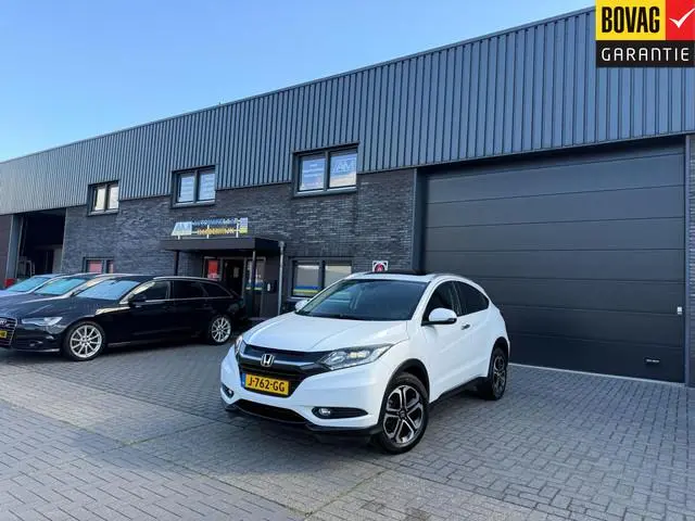 Honda HR-V 1.5 i-VTEC Executive | 1E EIGENAAR | 3/6/12MND GARANTIE | AUTOMAAT | PANO | LED | DAB | N...