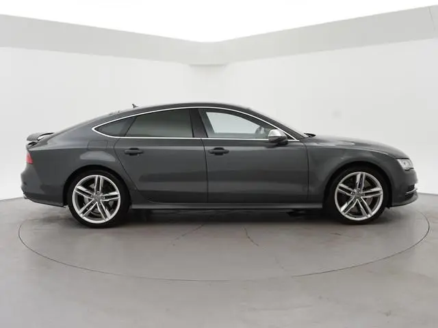 Audi S7