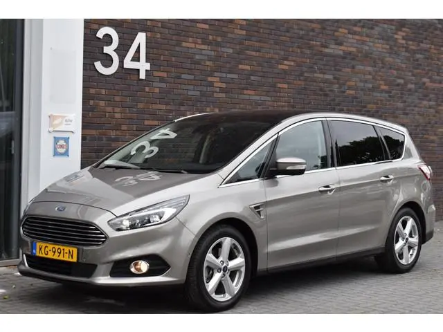 Ford S-Max 1.5 160pk PANO ECC LMV LEDER 69000KM!