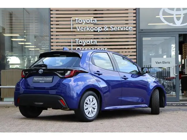 Toyota Yaris 1.5 Hybrid Active, Startknop