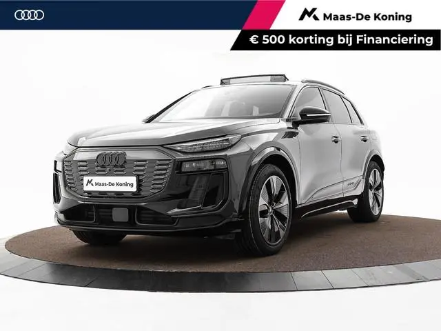 Audi Q6 e-tron edition 83 kWh 252pk · SOH 96,3% · Panoramadak · 360 Camera · Inklap. Trekhaak ·  Luc...