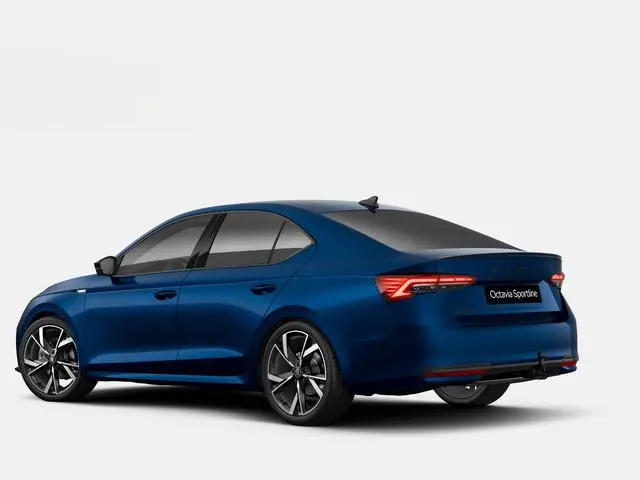 Škoda Octavia Sportline Business 1.5 TSI m-HEV 110 kW / 150 PK H | Trekhaak | 19' Draconis | Storm B...