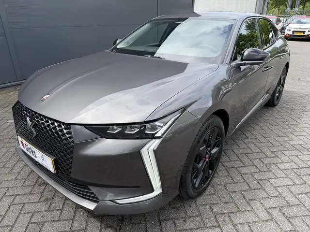 DS DS 4 225pk E-Tense Performance Line+ (Camera - LED Matrix - Adaptieve Cruise Controle - Keyless E...