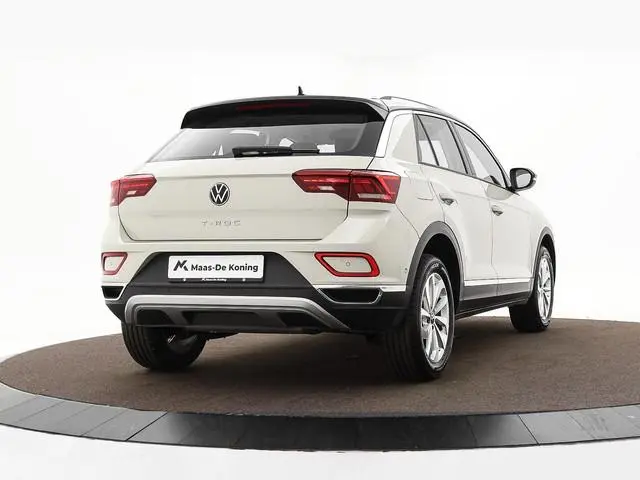 Volkswagen T-Roc 1.5 TSI 150pk DSG Style · Camera · Keyless · ACC · Apple/Android Car Play · Dodehoe...