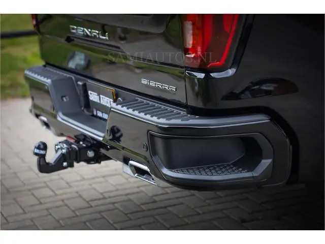 GMC Sierra