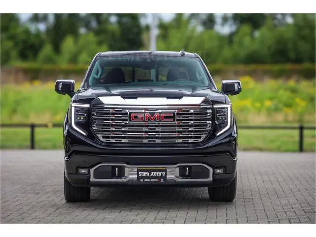 GMC Sierra