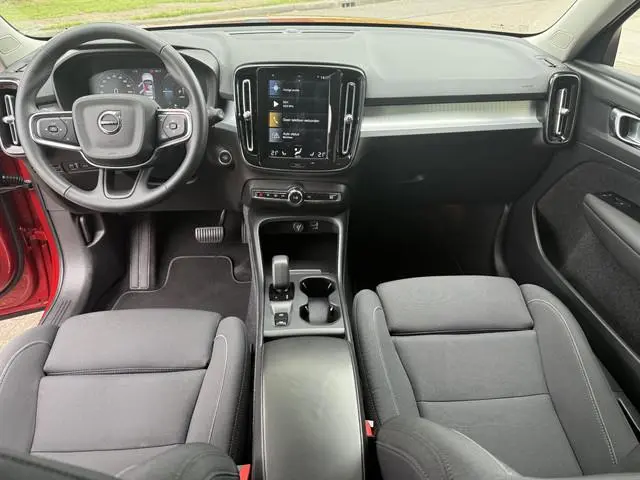 Volvo XC40 1.5 T4 Recharge Inscription Expression ** Memory ** Camera ** Winter-line ** Carplay ** D...