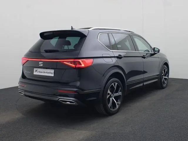 SEAT Tarraco 1.4TSIe-Hybrid 180kW/245PK PHEV FR · Panoramadak · Apple/Android Car Play · Stoel- & St...