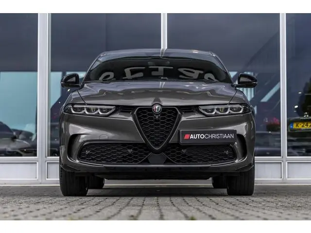 Alfa Romeo Tonale 1.5T Hybrid Veloce | Elek. achterklep | Leder | NL auto