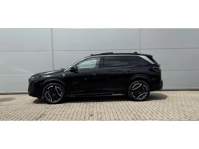 Peugeot e-5008 GT Avantage 73 kWh | Stoelmassage | 360 camera | Pano-Dak | Warmtepomp | Direct lever...