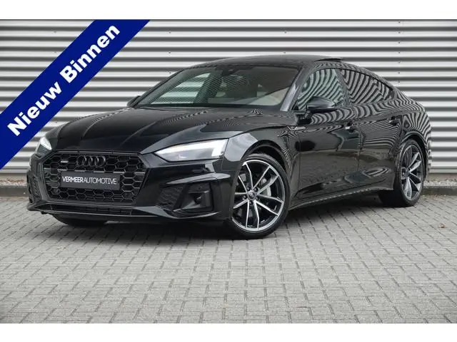 Audi A5 Sportback 45 TFSI quattro S edition Competition | Pano | RS Stoelen | Massage | Trekhaak | M...