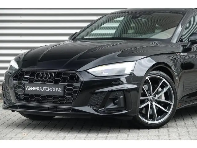 Audi A5 Sportback 45 TFSI quattro S edition Competition | Pano | RS Stoelen | Massage | Trekhaak | M...