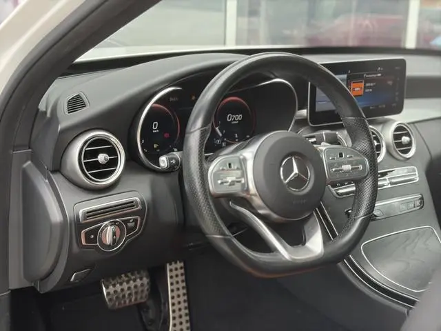Mercedes-Benz C-Klasse