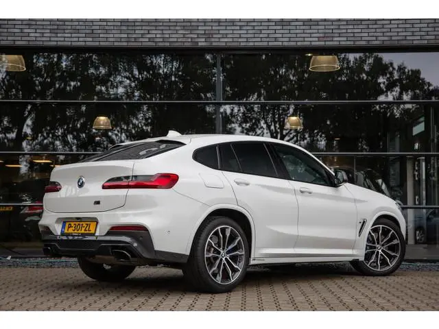 BMW X4 M40i High Executive M-Sport , Trekhaak, Navigatie, Memory, Stuurverwarming