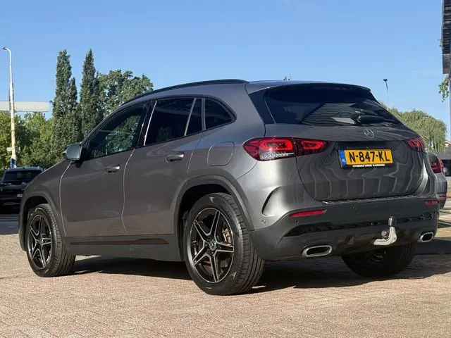 Mercedes-Benz GLA-klasse 250 e Business Solution AMG Limited | AUTOMAAT | TREKHAAK | CAMERA | SFEERV...