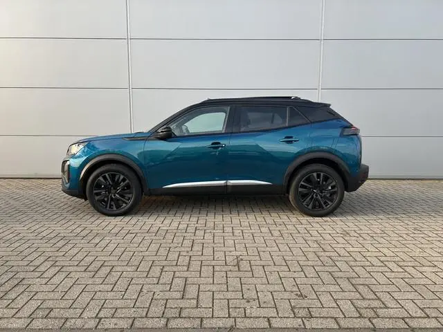 Peugeot 2008 1.2 Hybrid 136 GT | Panoramadak | Adaptieve cruise control | Draadloze oplader | Nieuw...