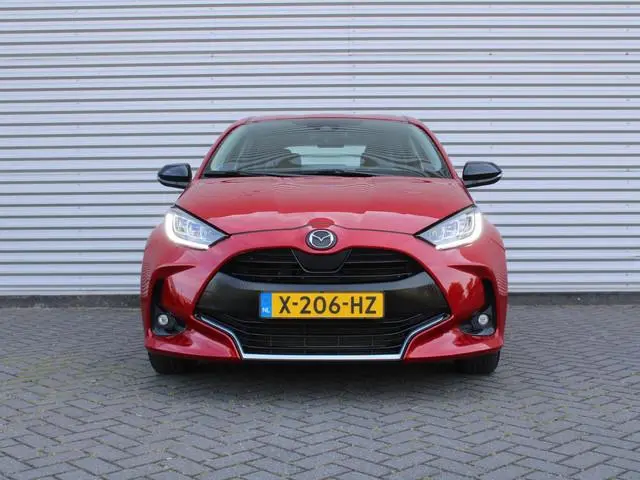 Mazda 2 Hybrid 1.5 Agile | Comfort pakket | CarPlay | Camera | Stuur-/stoelverwarming | Cruise adapt...