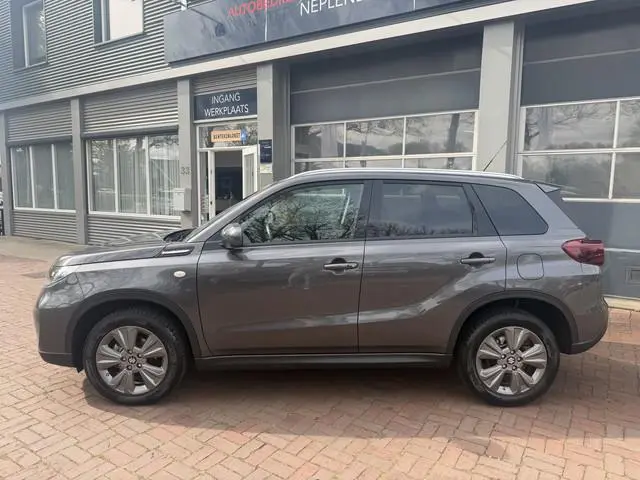 Suzuki Vitara 1.5 Hybrid Style Automaat | Navi | Camera | Carplay/Android | Lm-Velgen 2025 Km 28.000