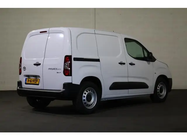Toyota pro-ace