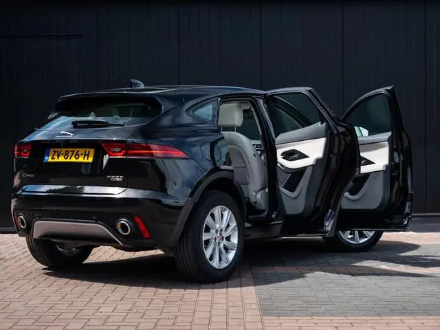 Jaguar E-Pace