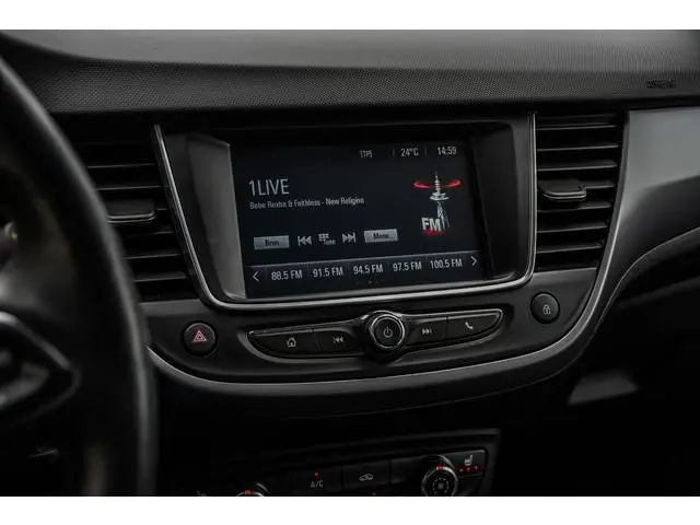 Opel Crossland X