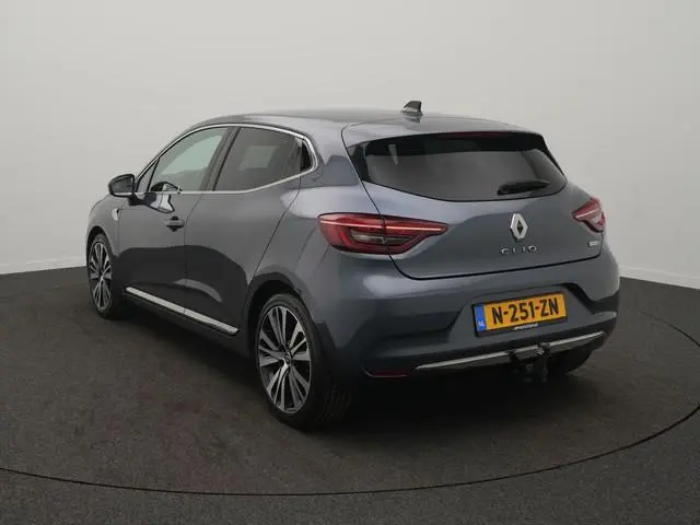 Renault Clio 1.6 E-Tech Hybrid 140 Initiale Paris - Occasion Lease vanaf €564 p/m - RIJKLAARPRIJS -...