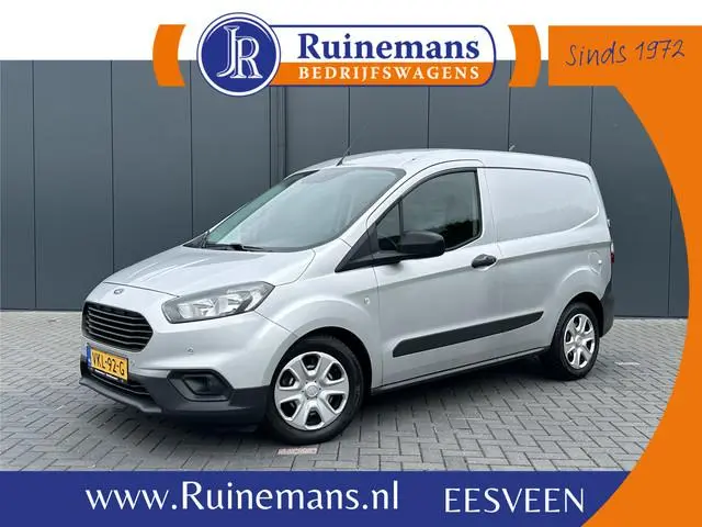 Ford Transit Courier 1.5 TDCI / 1e EIGENAAR / 21.248 KM ! / AIRCO / STOELVERWARMING / PDC / NAVIGATI...