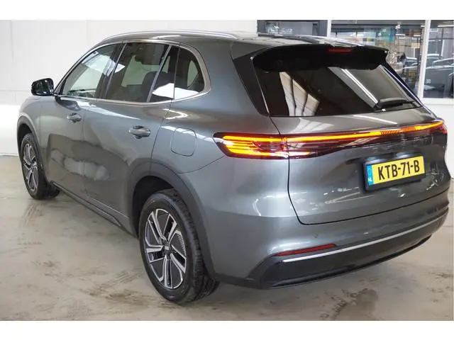 Geely Starray EM-i
