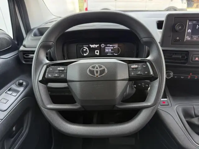 Toyota pro-ace