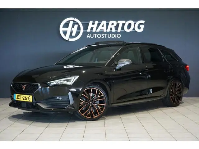 CUPRA Leon Sportstourer 1.4 e-Hybrid VZ Copper Edition 245pk + PANO / LEDER / MEMORY / DCC