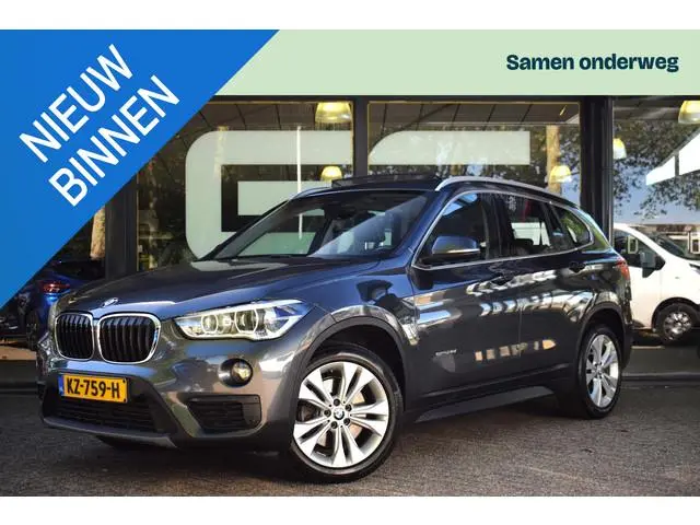 BMW X1 sDrive20i Centennial High Executive |TREKHAAK|PANO