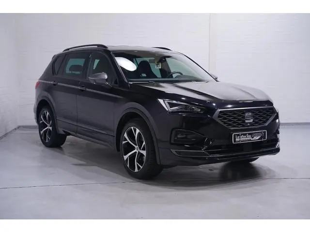 SEAT Tarraco 1.5 TSI FR Business Intense NAP Navi Camera Trekhaak Apple/ Android Camera 360 PDC v+a
