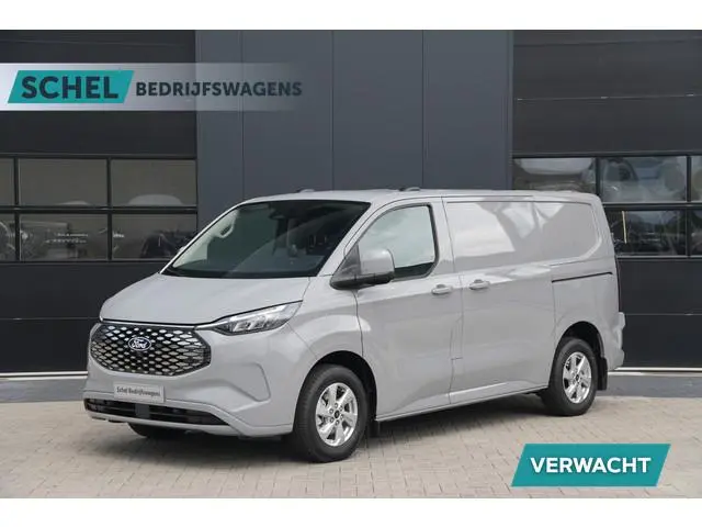 Ford E-Transit Custom 320 L1H1 Limited 71 kWh 218pk  - 2x Schuifdeur - Trekhaak - ProPower - Camera...