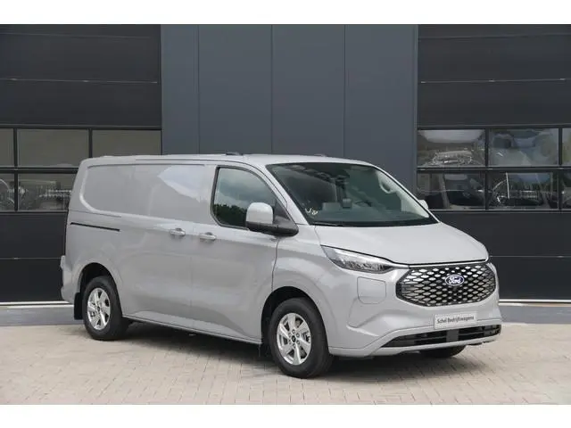 Ford E-Transit Custom 320 L1H1 Limited 71 kWh 218pk  - 2x Schuifdeur - Trekhaak - ProPower - Camera...