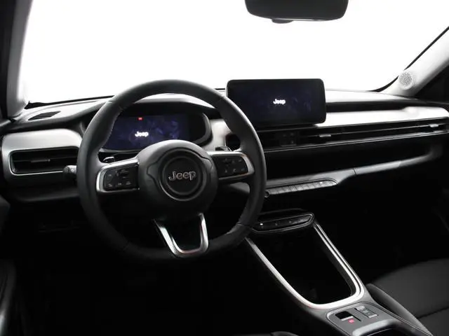 Jeep Avenger 1.2 e-Hybrid Altitude Automaat Climate control Adaptieve cruise control Led Achteruitri...
