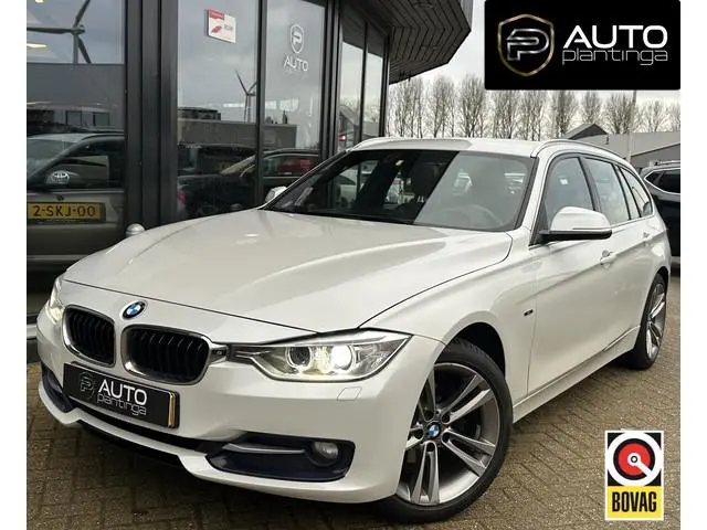 BMW 3-serie Touring 316i High Executive | AUTOMAAT | NL AUTO | Sport-Line | Leer | Stoelverwarming |...