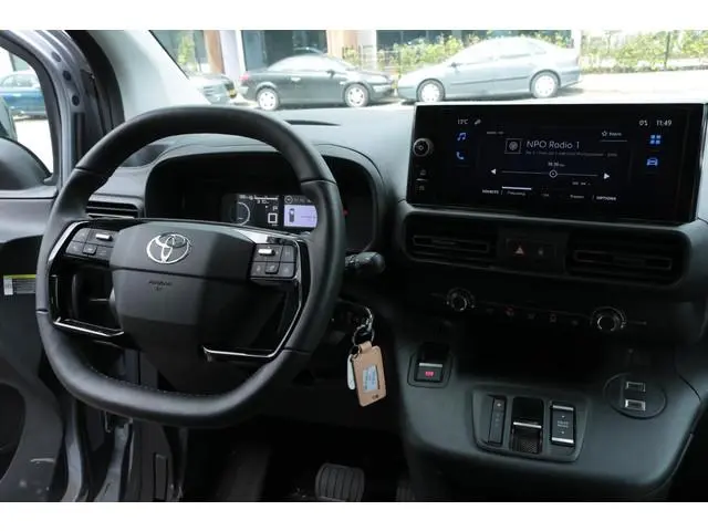 Toyota ProAce City 50 kWh 136pk Challenger Apple & Android auto, Cruise controle, Stoelverwarming, P...