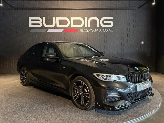 BMW 3-serie 320e | M-performance | Laser | Camera