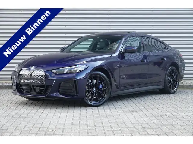 BMW i4 eDrive40 M Sport Edition 84 kWh Comfort Pack | Trekhaak | Schuifdak
