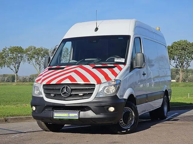MERCEDES-BENZ SPRINTER 519 L2H2 N2 3500Kg Trekhaak V6 3.0Ltr Dubbellucht Euro6 BPM-Vrij Camera 190Pk...